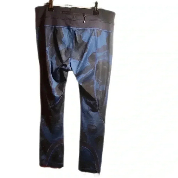 Lululemon Wunder Under Crop II Full-On Luxtreme Jumbo Inky Floral Black leggin 6 - Picture 3 of 3